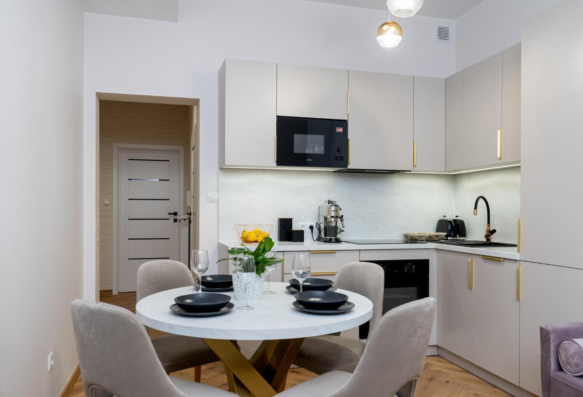 Spa Bedrooms With Sauna&Bath And Free Parking Krakau Buitenkant foto