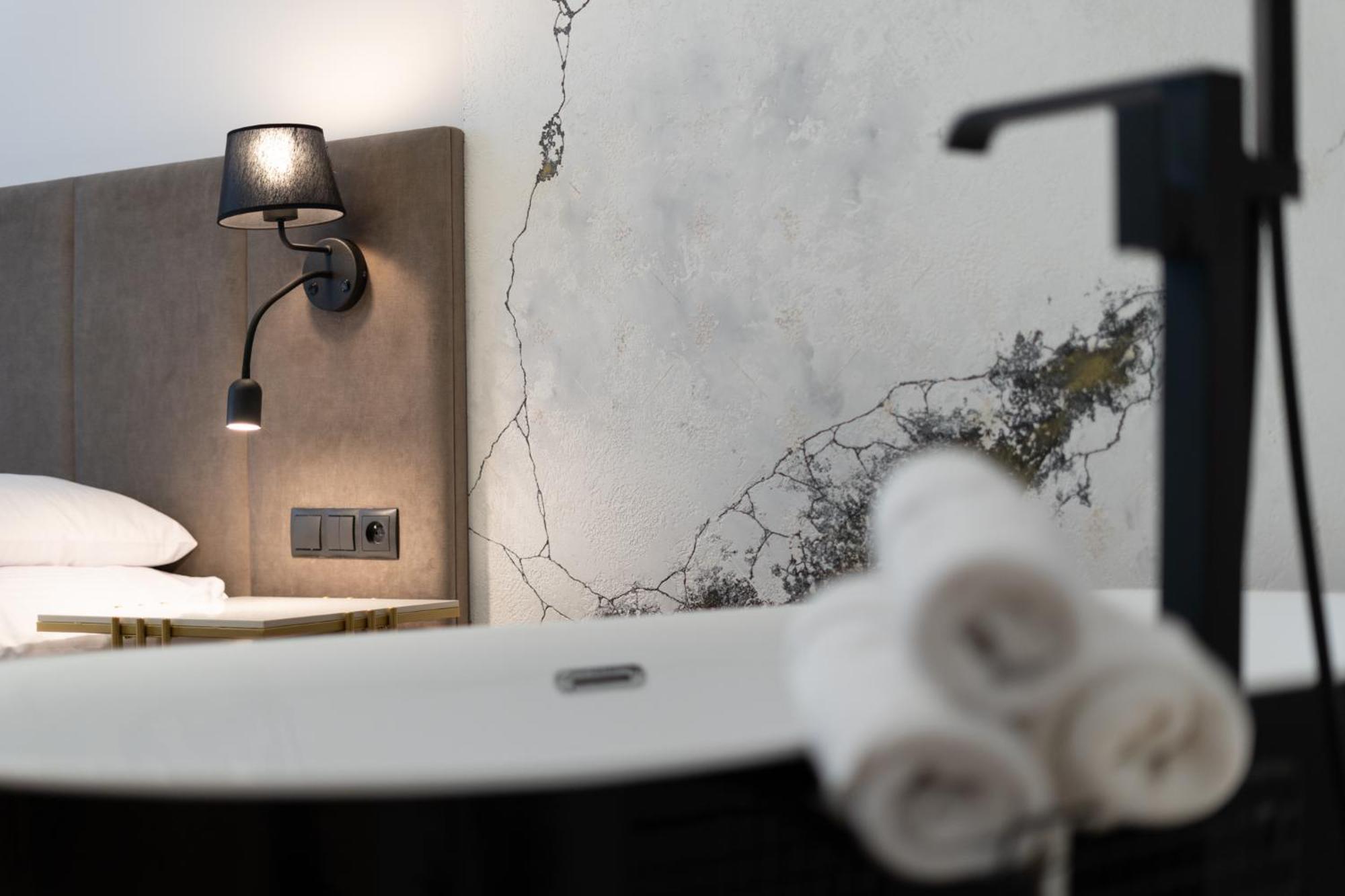 Spa Bedrooms With Sauna&Bath And Free Parking Krakau Buitenkant foto